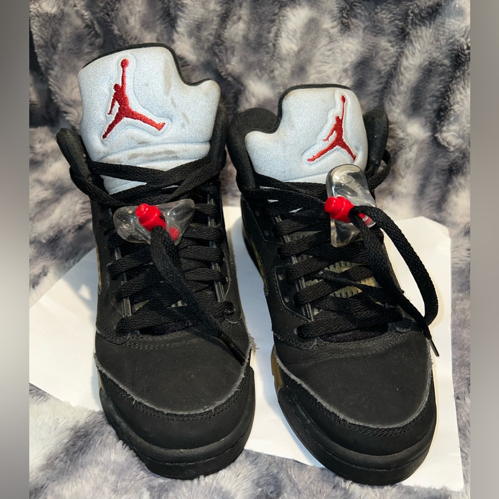 Air Jordan 5s reflective tongue